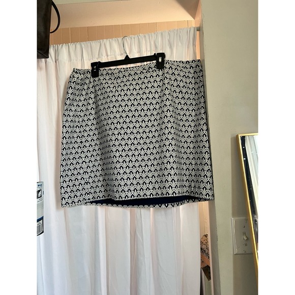 Talbots Plus Petite 22WP COTTON A-LINE SKIRT - FAN PRINT Navy White Mini Summer - Picture 5 of 6